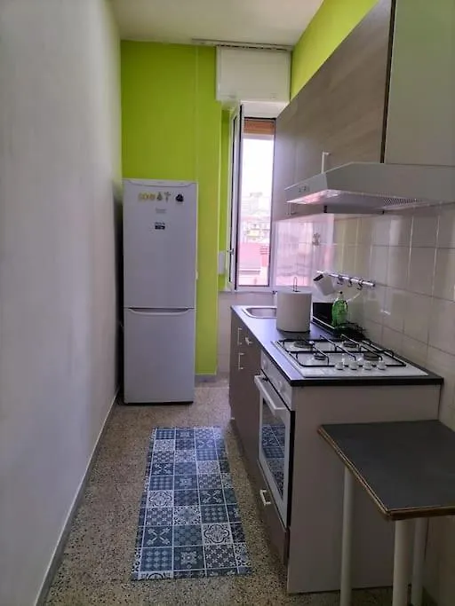 Apartment Art House - Central Station Naples Italy