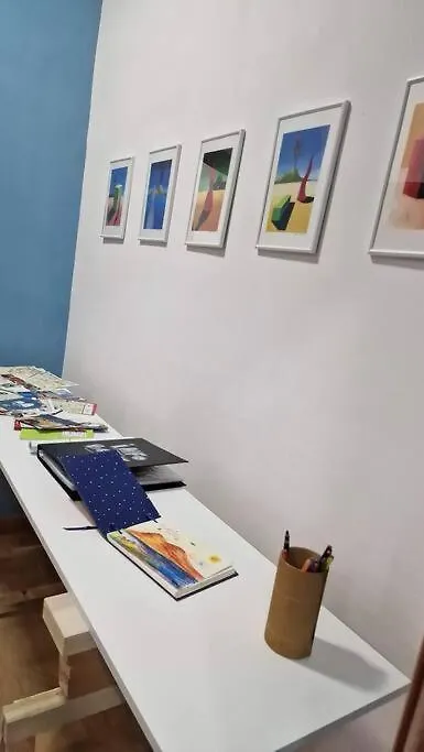 Art House - Central Station نابولي شقة